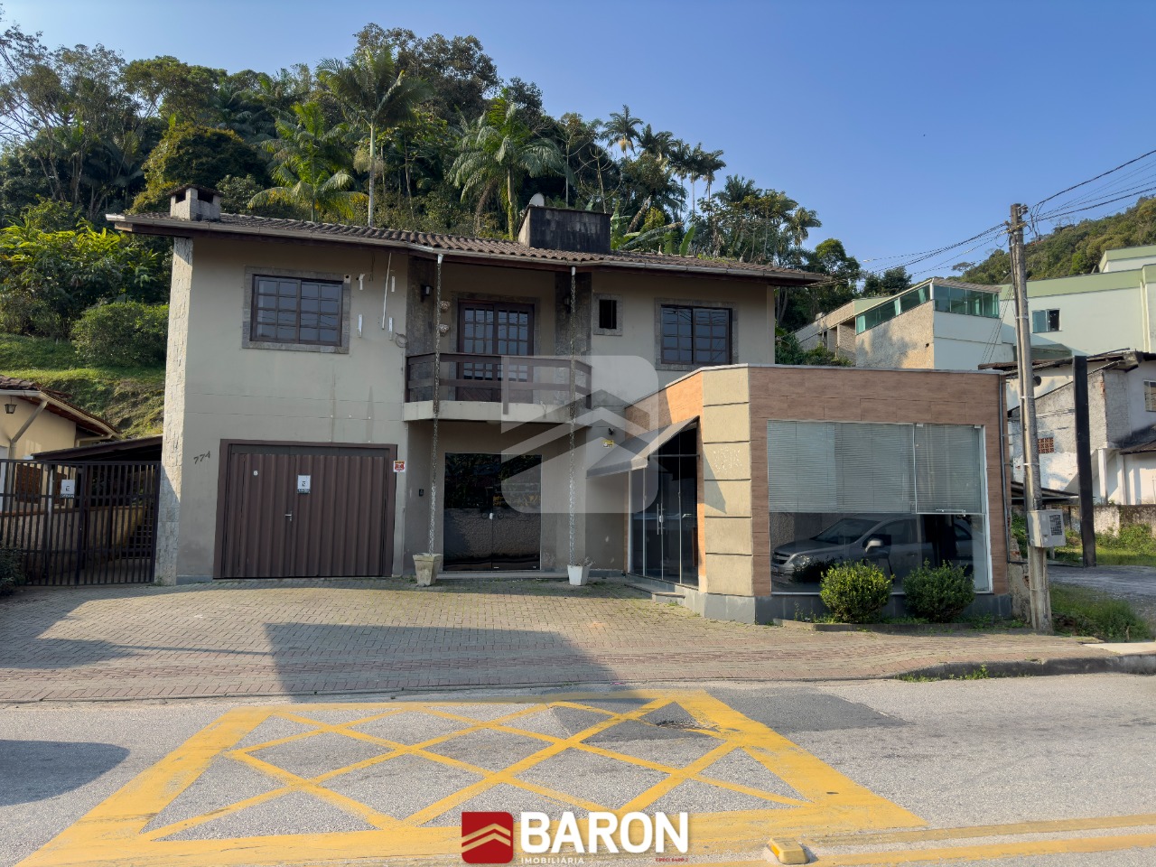 Casa – 3 dormitórios | Bairro Primeiro de Maio