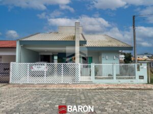 Casa – 3 dormitórios | Bairro Planalto