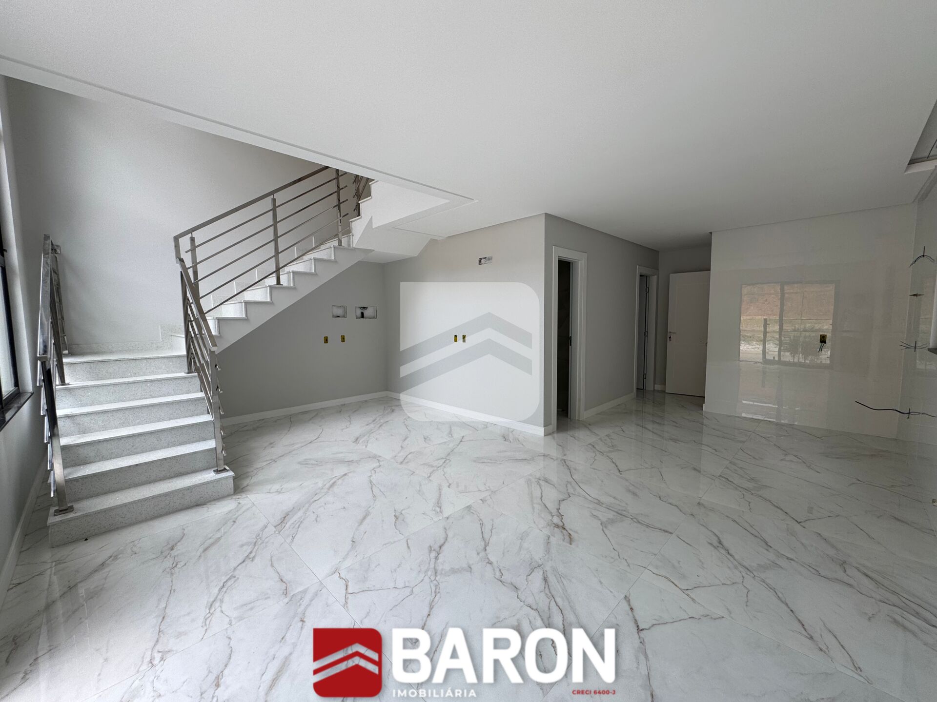 Casa – 2 Suítes – Bairro Nova Brasília