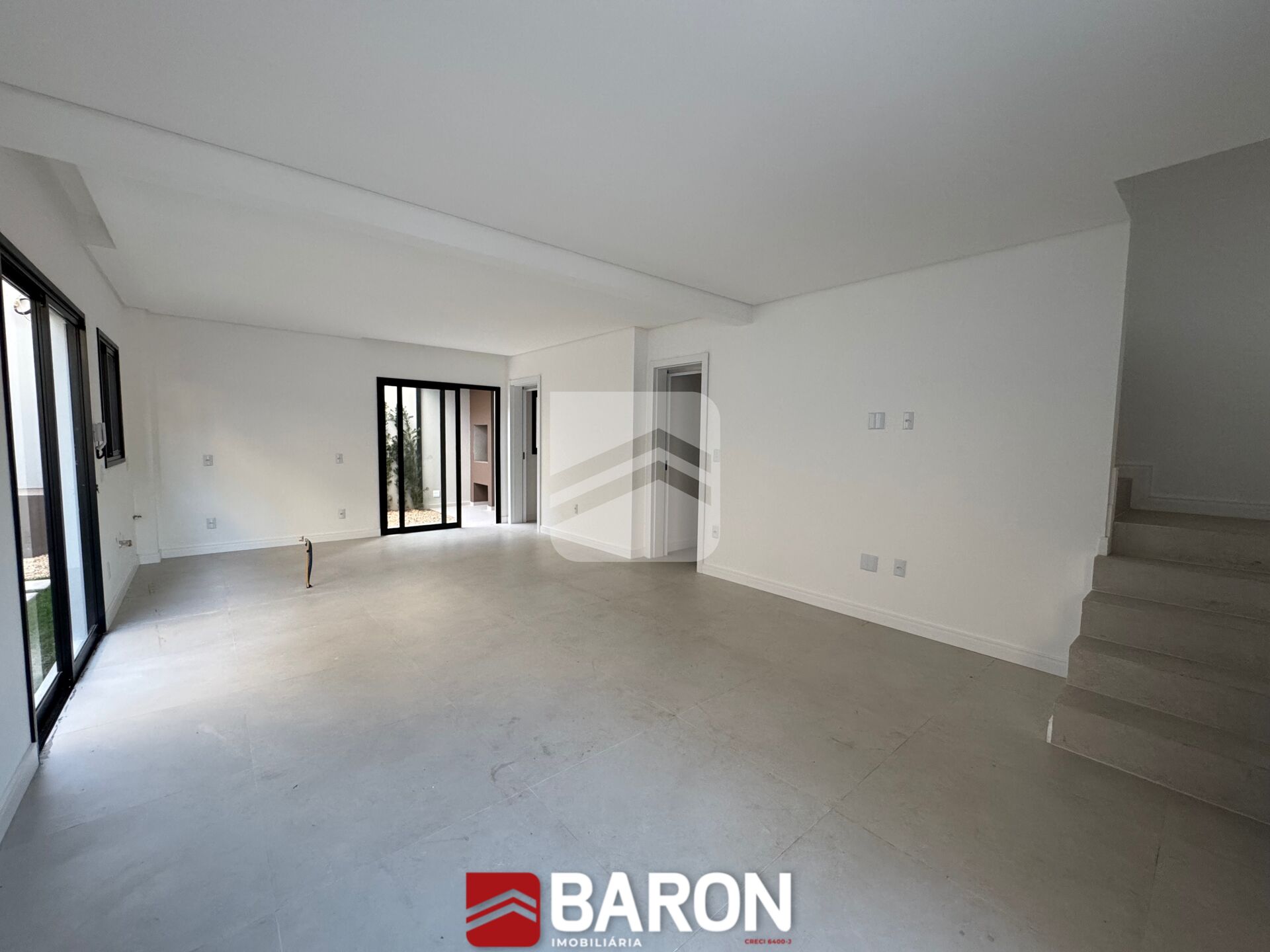 Casa – 3 Dormitórios | Bairro Centro II