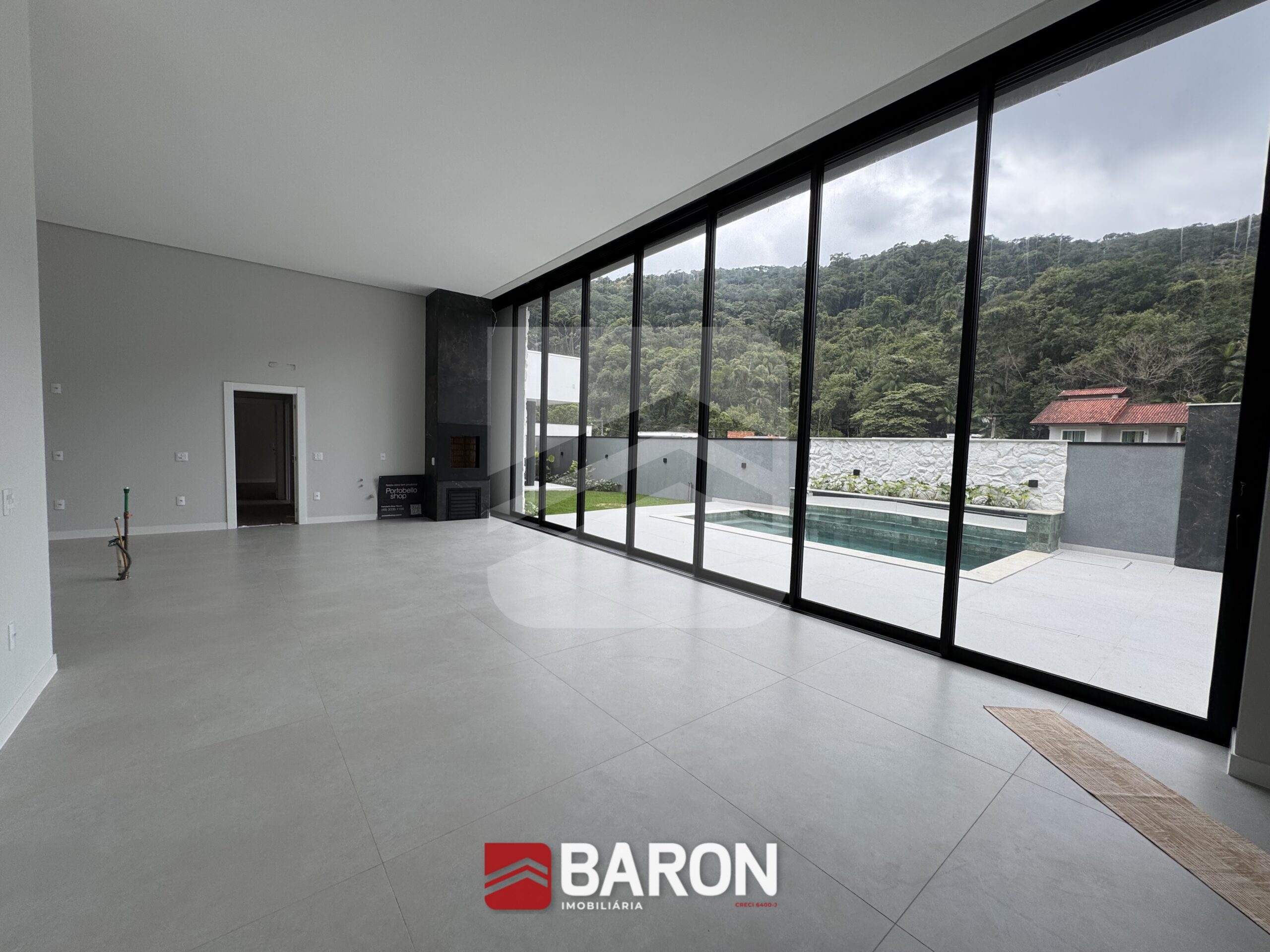 Casa – 3 Suítes | Bairro Souza Cruz