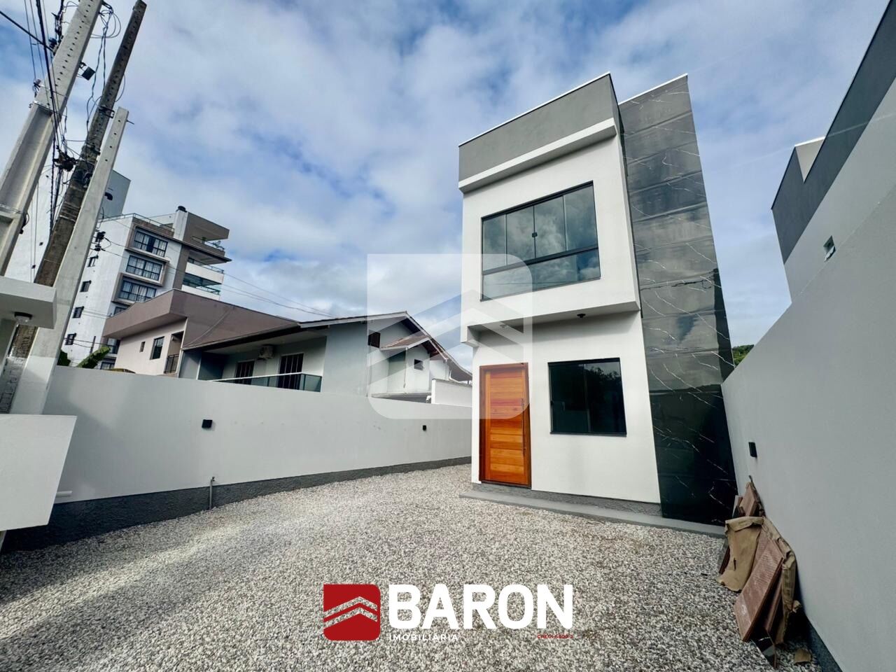 Casa – 2 Suítes | Paquetá