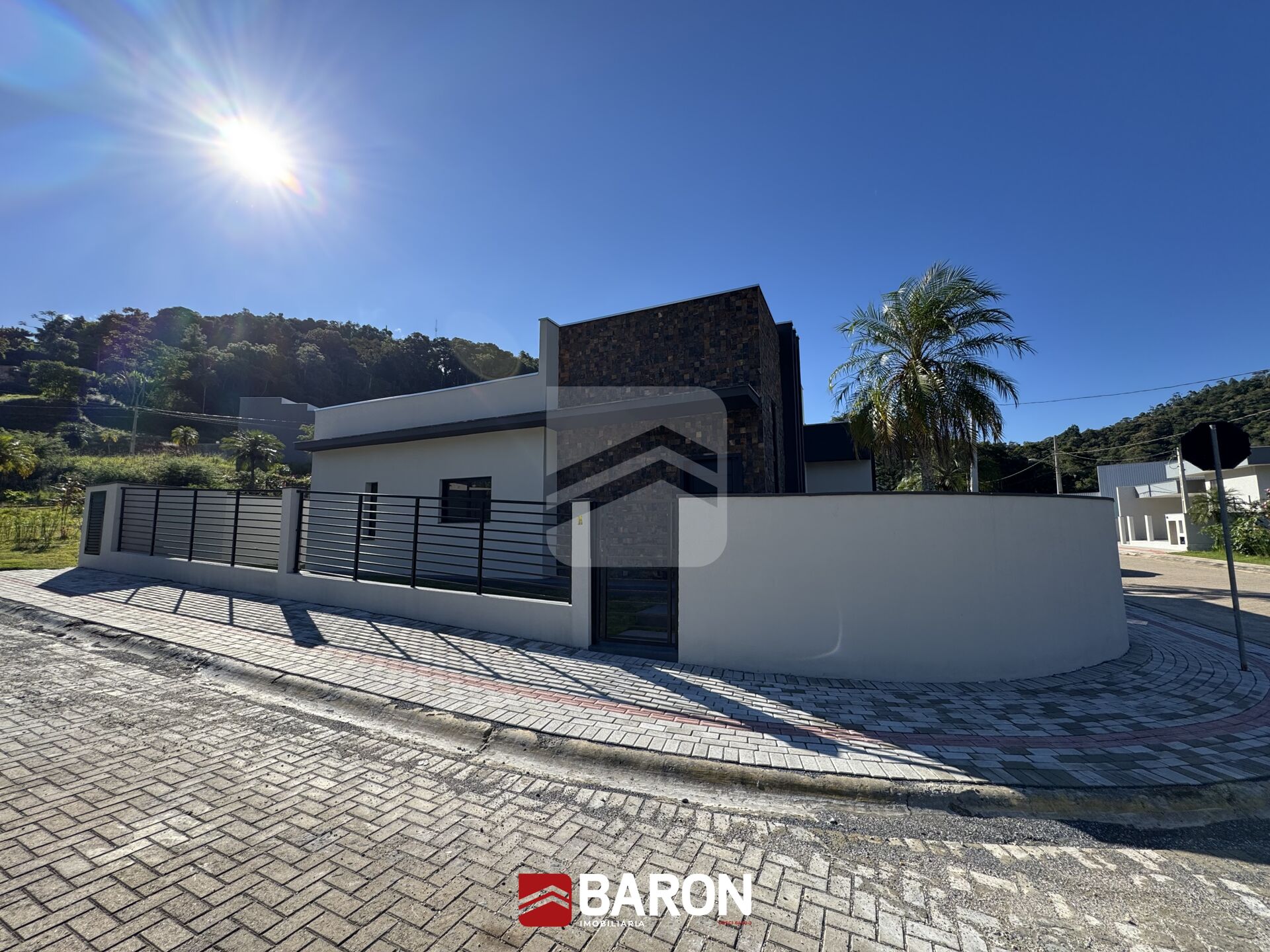 Casa – 3 Dormitórios (1 Suíte) | Bateas, Brusque