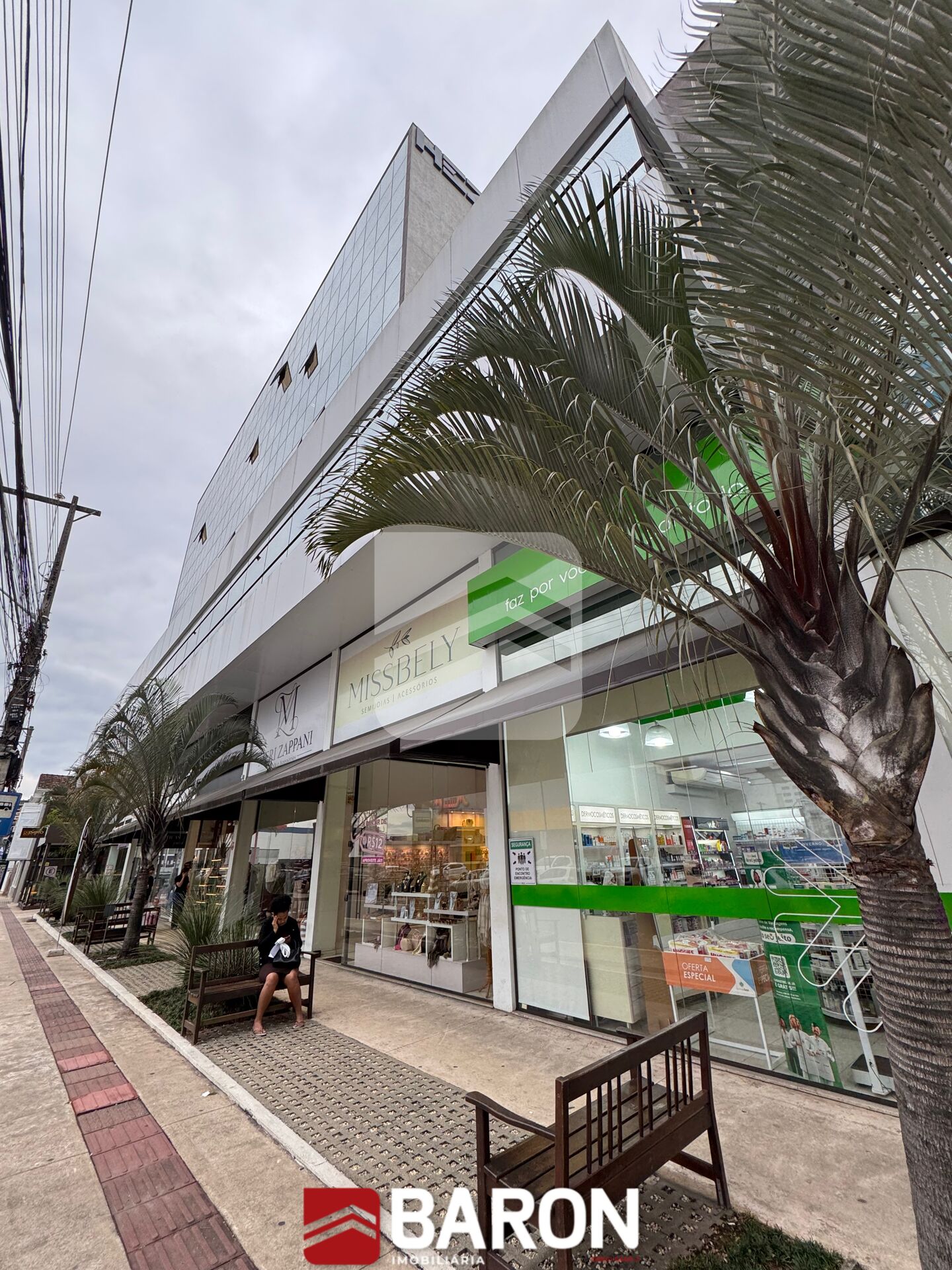Sala comercial  – Centro | Edifício Bronze