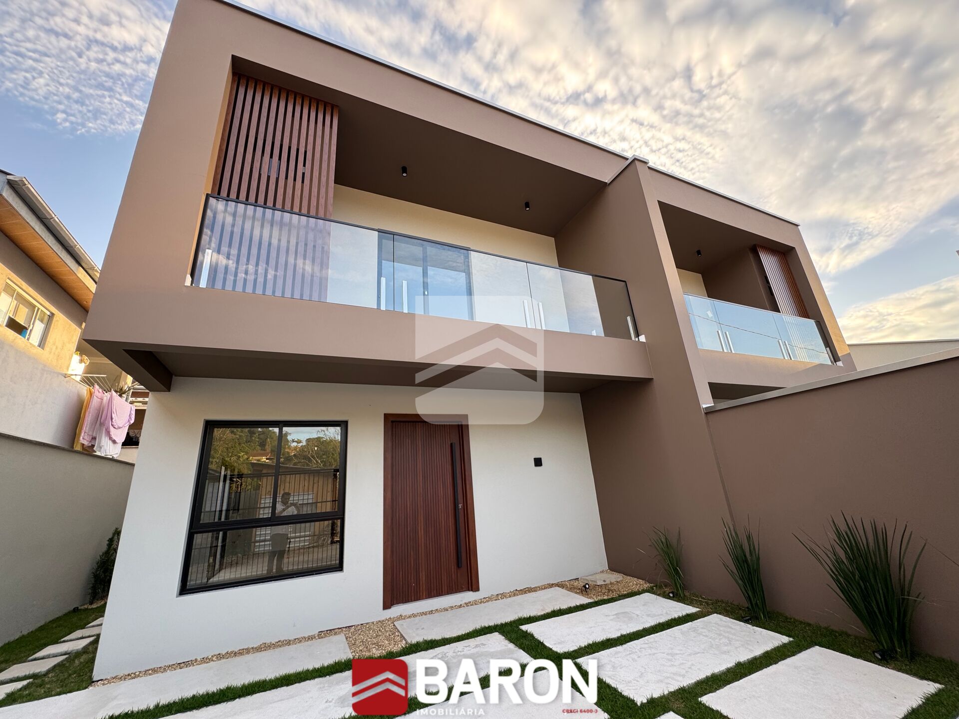 Casa – 3 Dormitórios | Bairro Centro II