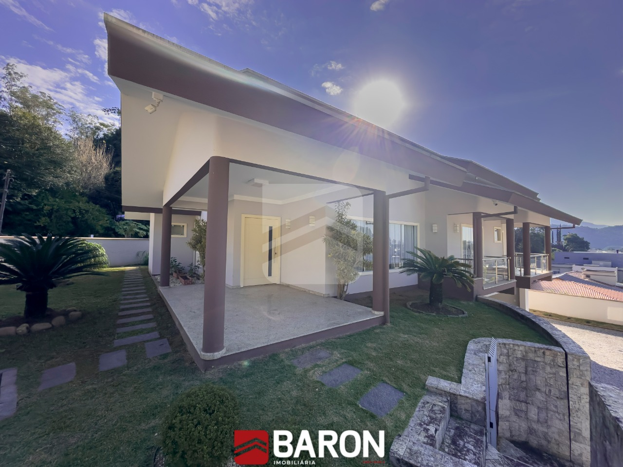 Casa – 3 Dormitórios | Bairro Santa Rita