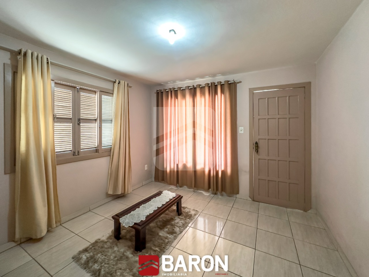 Casa – 3 Dormitórios | Bairro Águas Claras