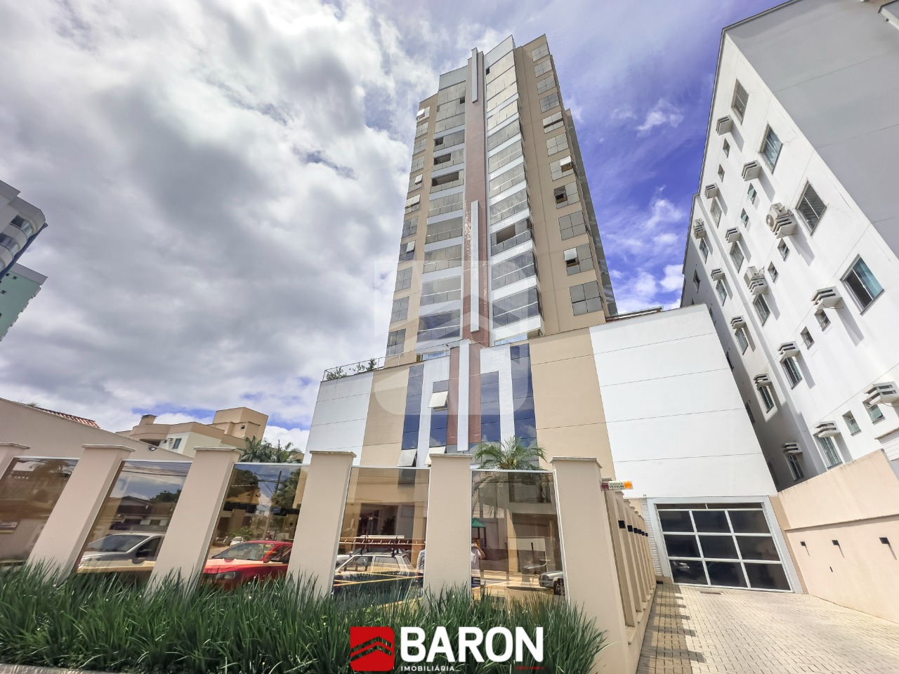 Apartamento – 3 suítes | Bairro Centro – Residencial Luiz Gustavo