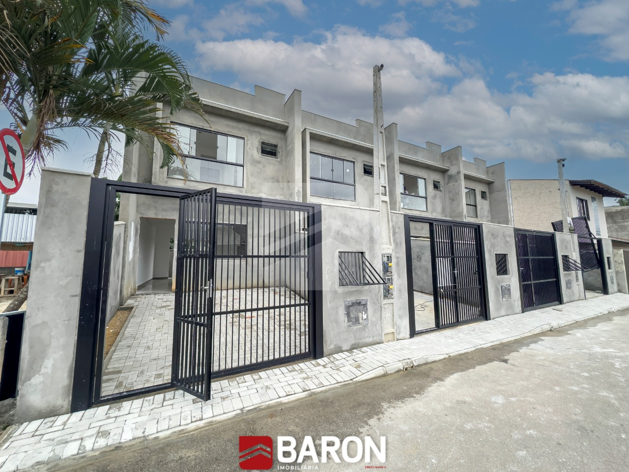 Sobrado – 3 Dormitórios | Bairro Limoeiro