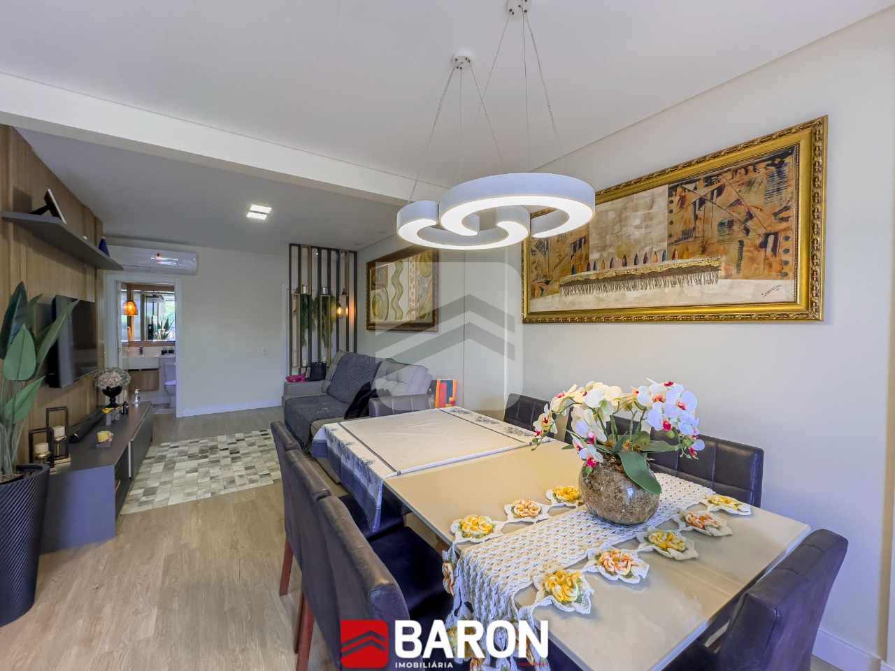 Apartamento – 3 Dormitórios | Bairro Centro (Diferenciado com Piscina)