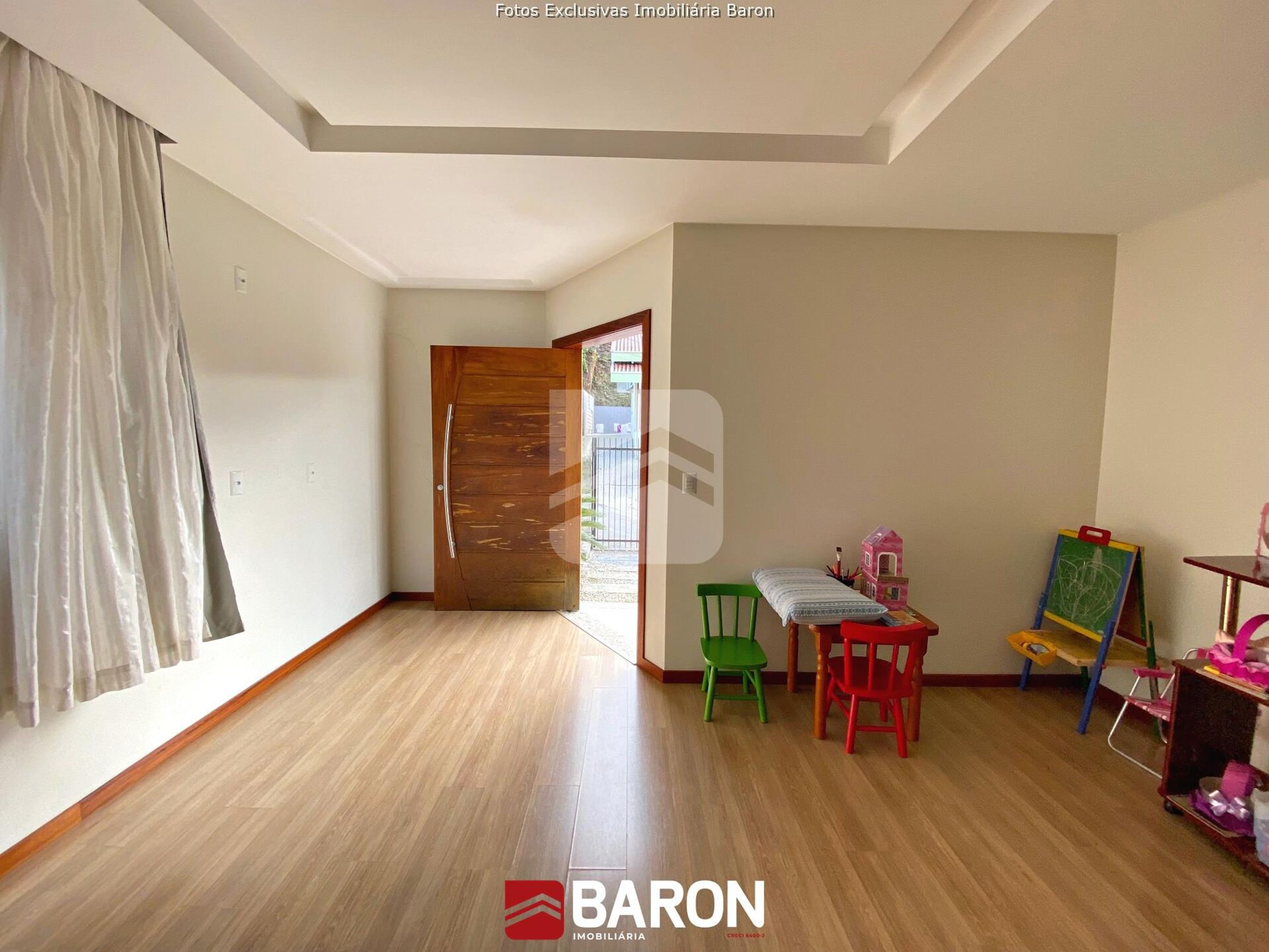 Casa – 3 dormitórios | Bairro São Pedro