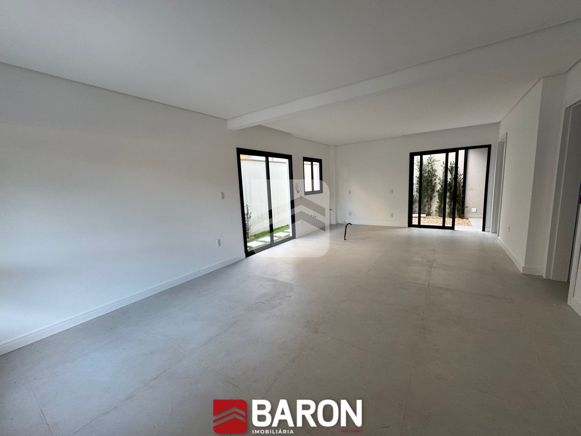Casa – 3 Dormitórios | Bairro Centro II