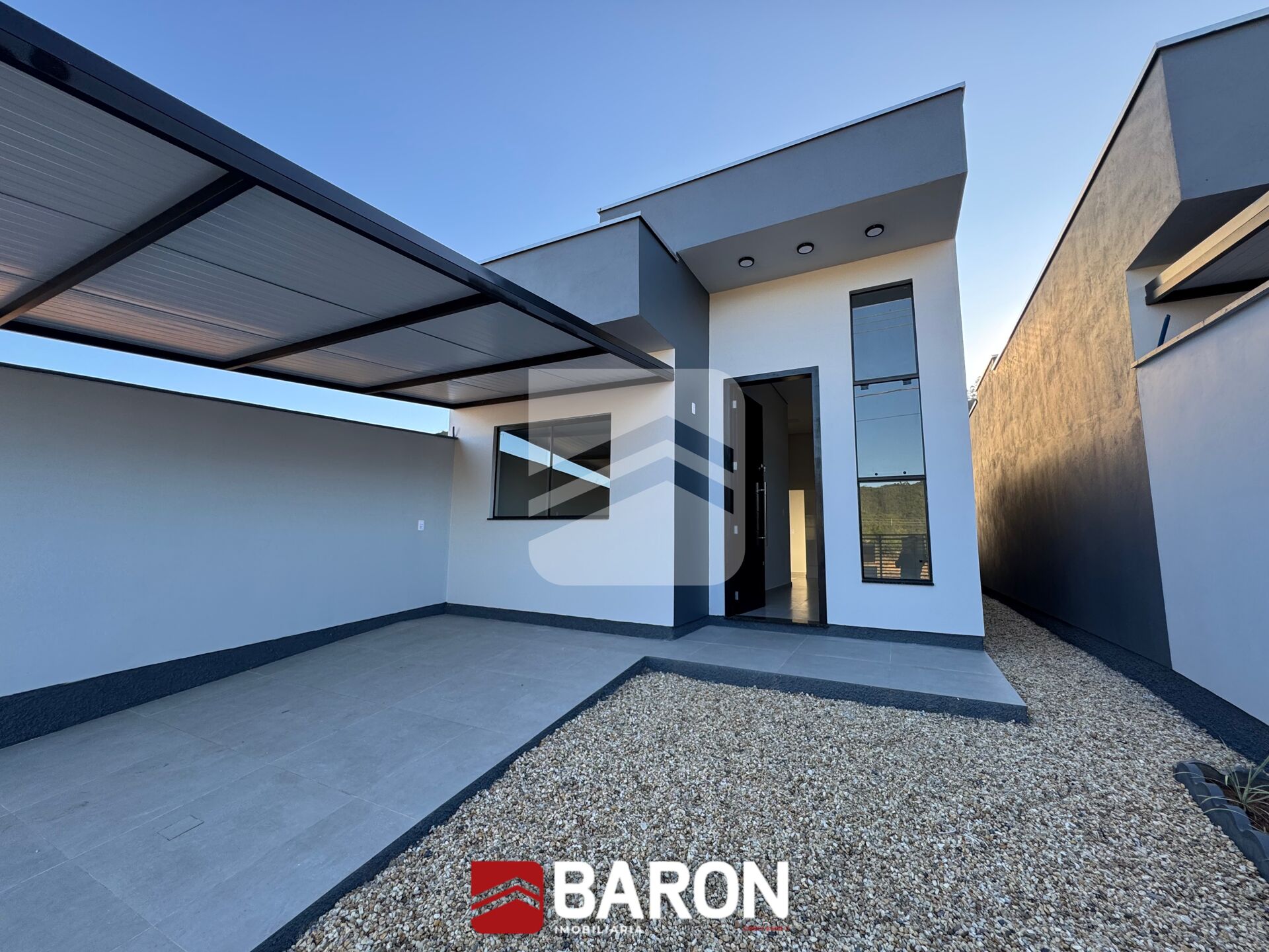 Casa Iron Home | 3 Quartos, Suíte, Garagem Coberta | Aceita Financiamento | São João, Brusque