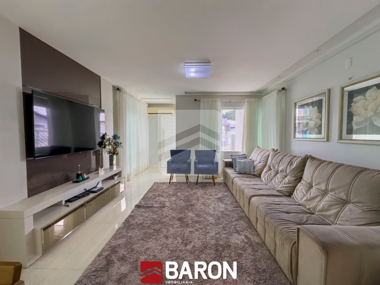 Casa – 3 dormitórios | Bairro Planalto