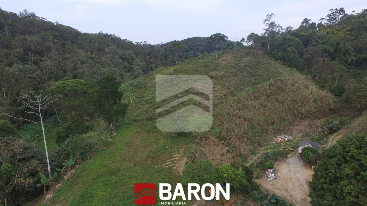 Terreno à venda no Bairro Souza Cruz, em Brusque/SC