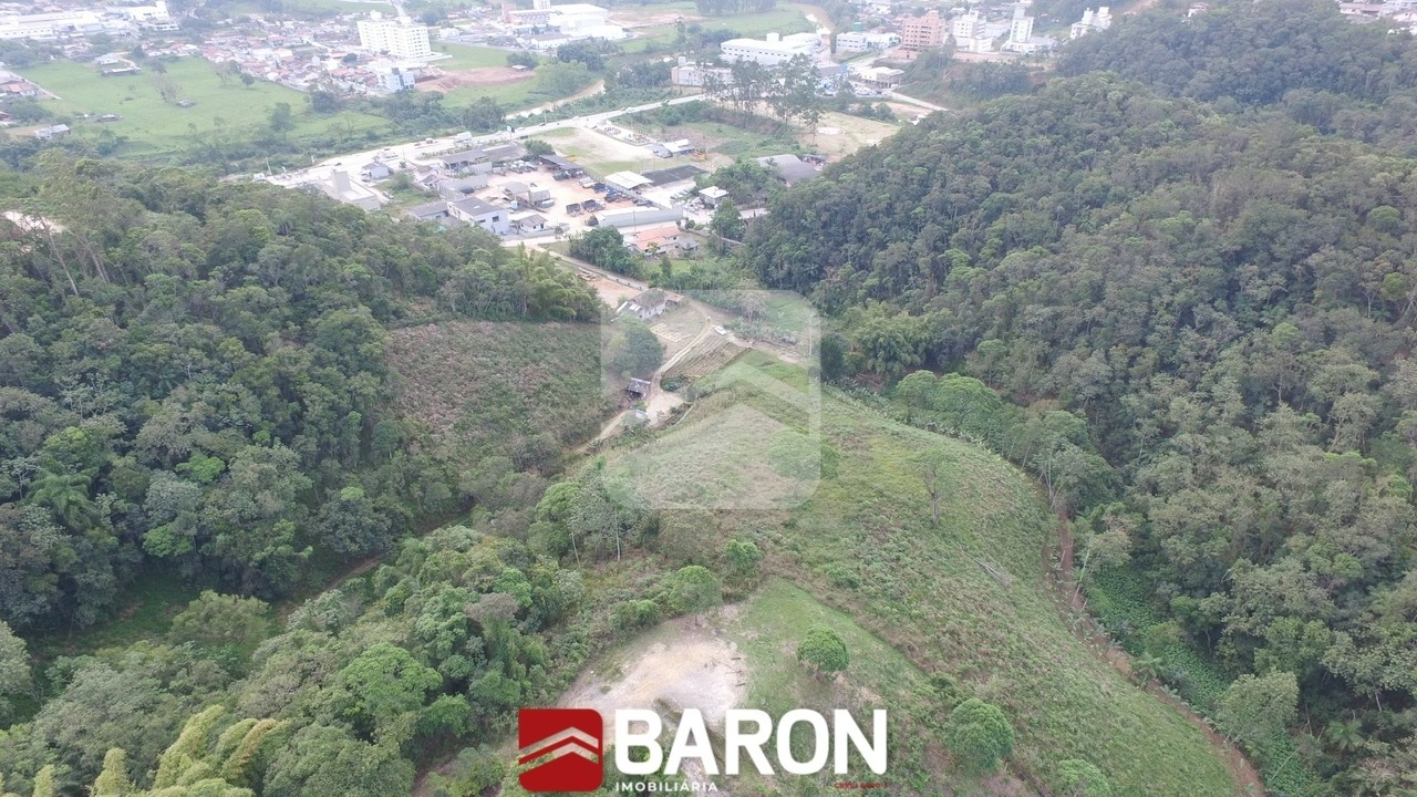 Terreno à venda no Bairro Souza Cruz, em Brusque/SC