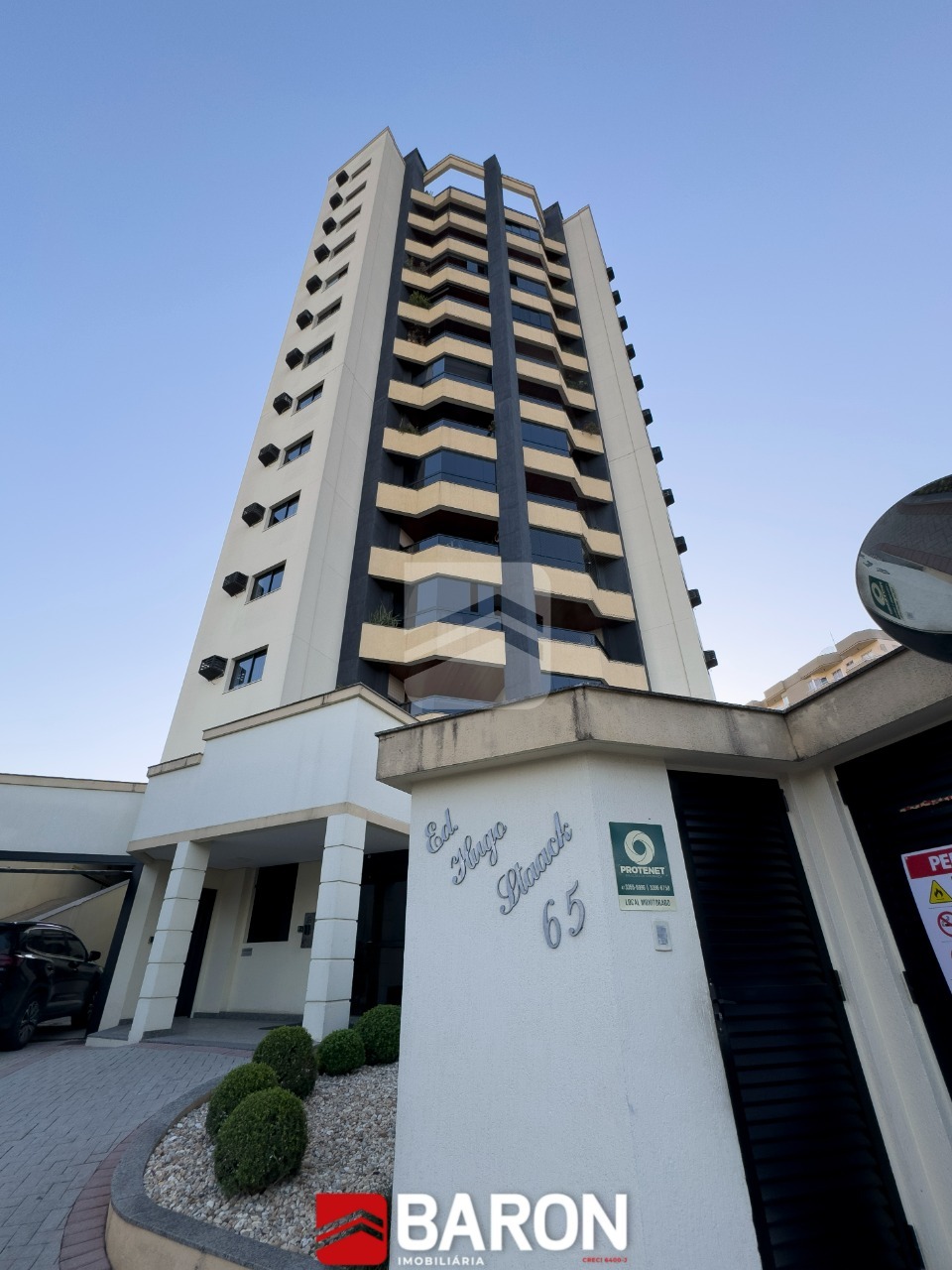Apartamento – 3 dormitórios | Bairro Centro – Residencial Hugo Staack