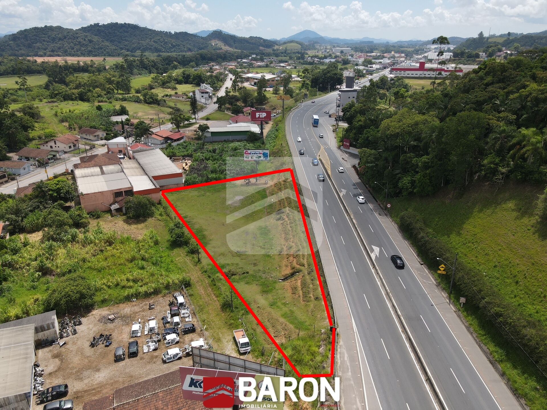 Terreno – Rodovia Antônio Heil – Bairro Limeiro