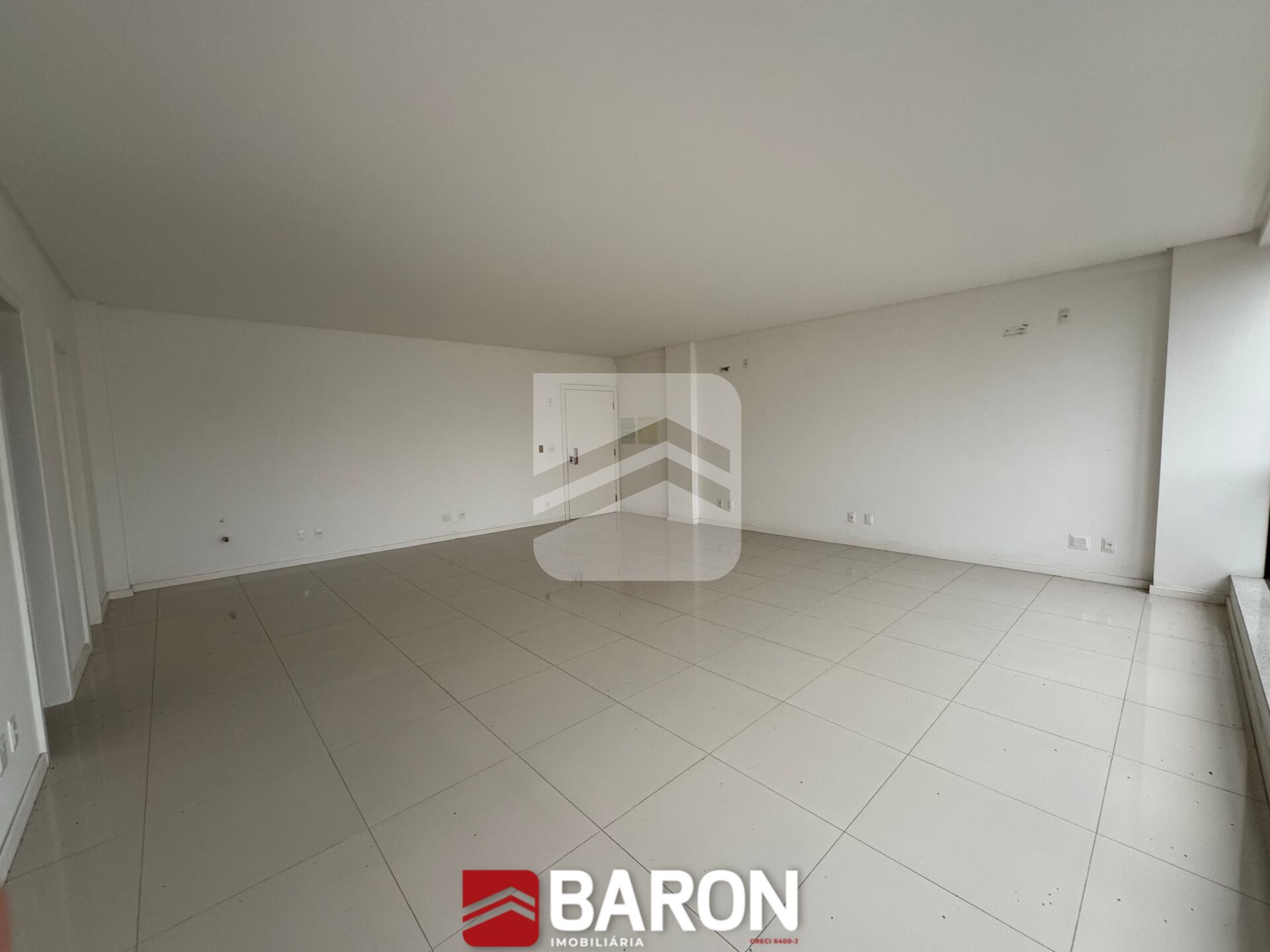 Sala comercial  – Centro | Edifício Bronze