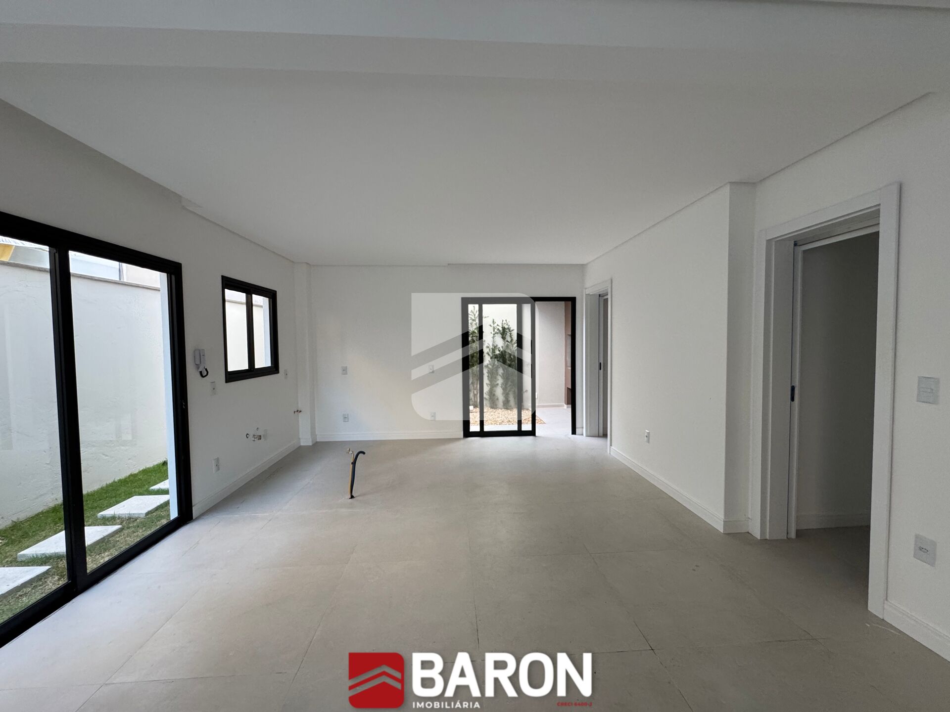 Casa – 3 Dormitórios | Bairro Centro II