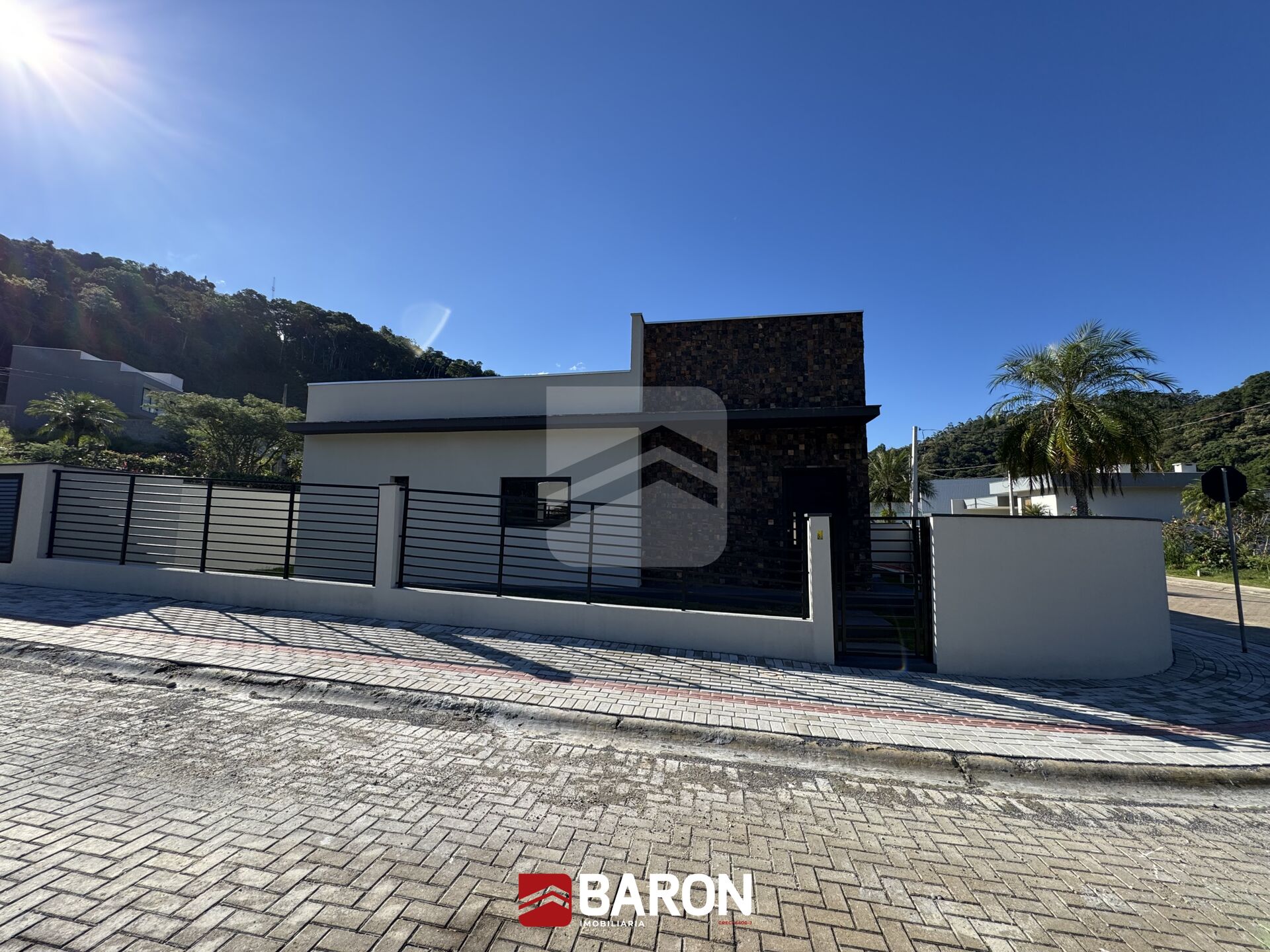 Casa – 3 Dormitórios (1 Suíte) | Bateas, Brusque