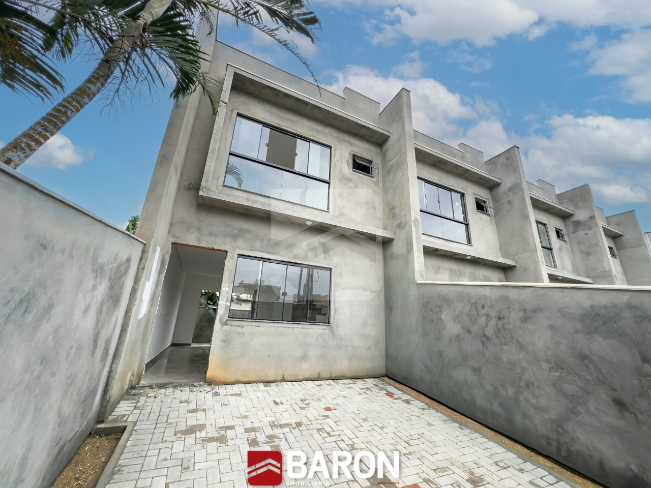 Sobrado – 3 Dormitórios | Bairro Limoeiro