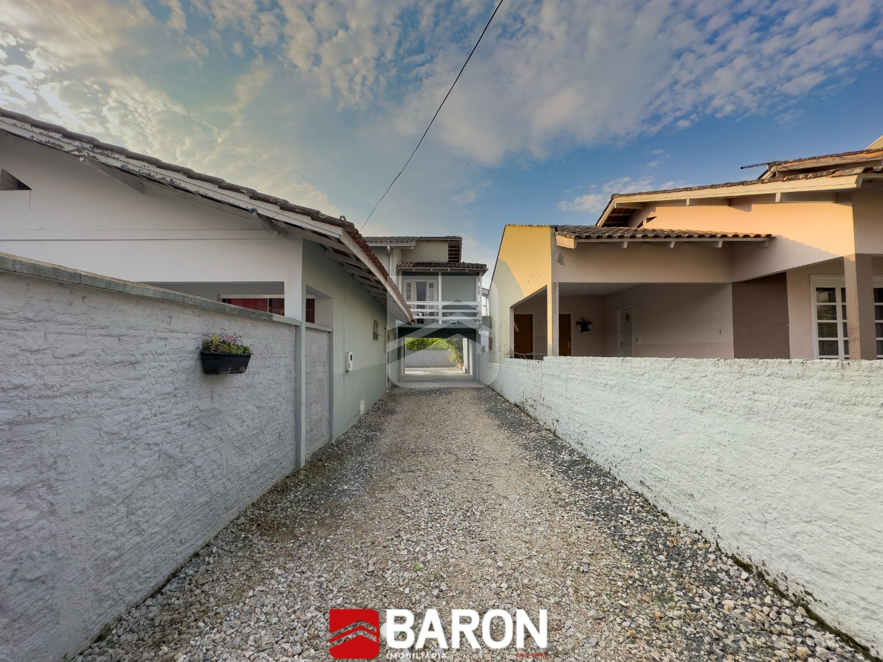 Casa – 3 dormitórios | Bairro Santa Terezinha
