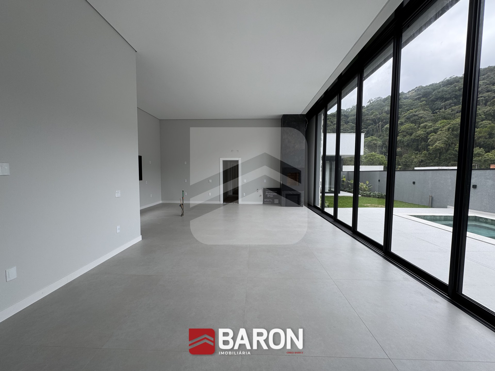 Casa – 3 Suítes | Bairro Souza Cruz