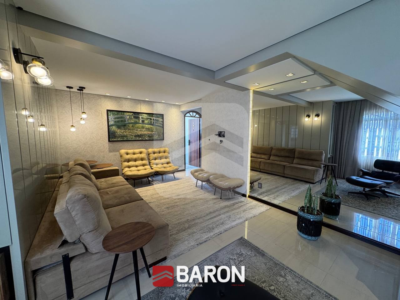 Casa – 3 dormitórios | Bairro Centro II