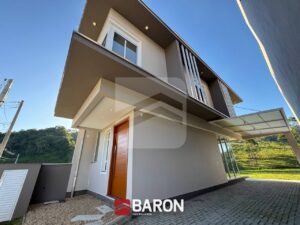Casa – 3 Dormitórios | Bairro Cedro Alto