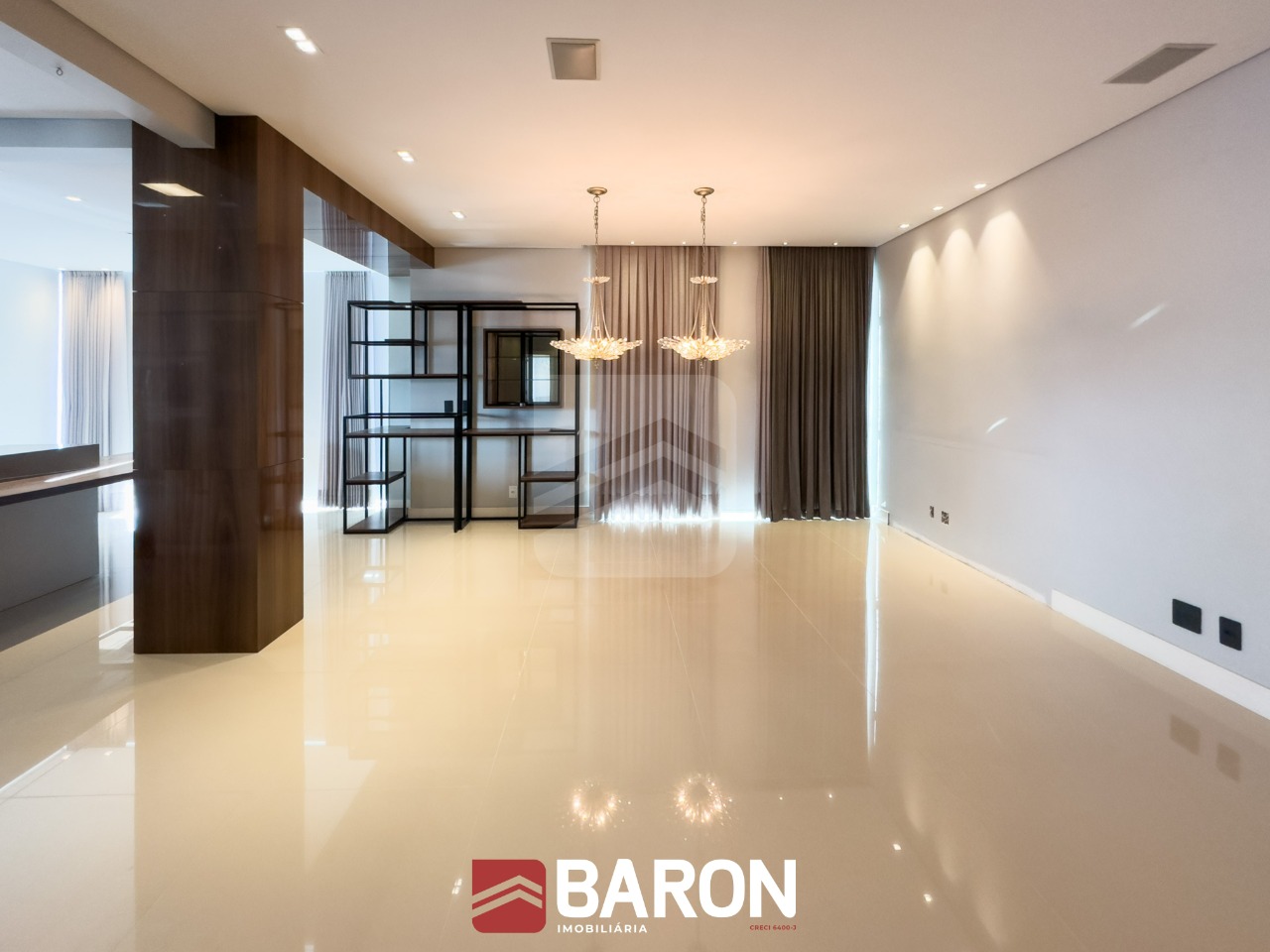 Apartamento – 2 suítes – Bairro Centro – Residencial Villa di Capri